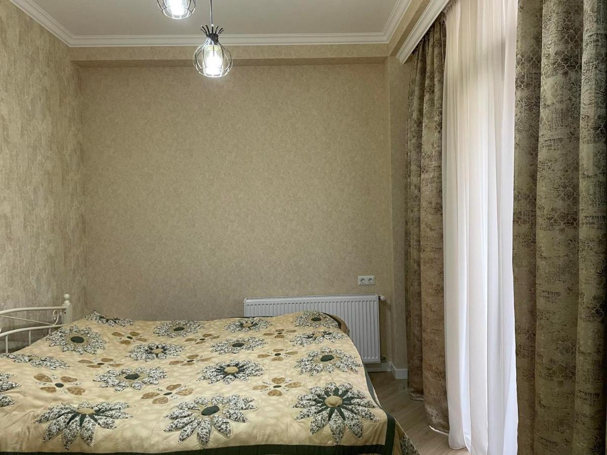 City Centre Apartment Kutaisi Eksteriør bilde
